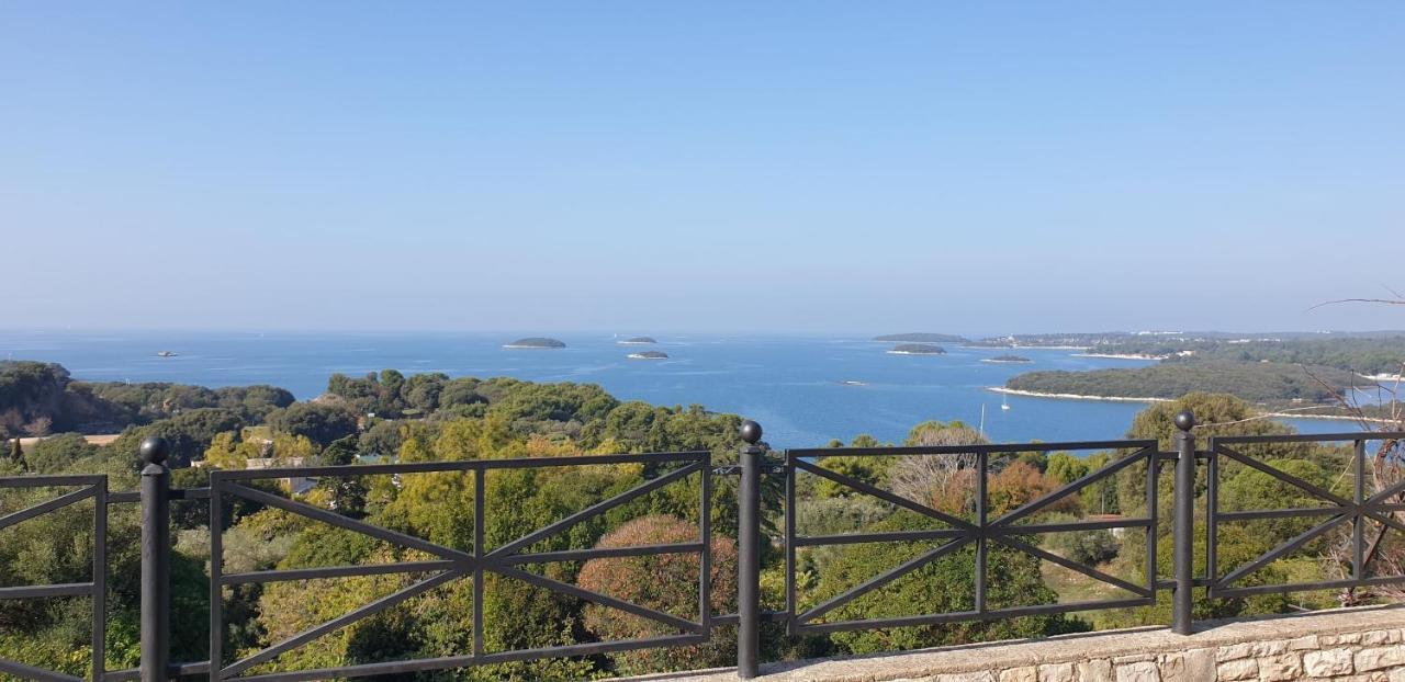 Apartment Papalina Vrsar Buitenkant foto